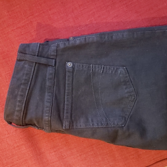 Yoga Jeans - Classic Rise Rachel Skinny in Overdye Black - 34" inseam - Picture 5 of 5